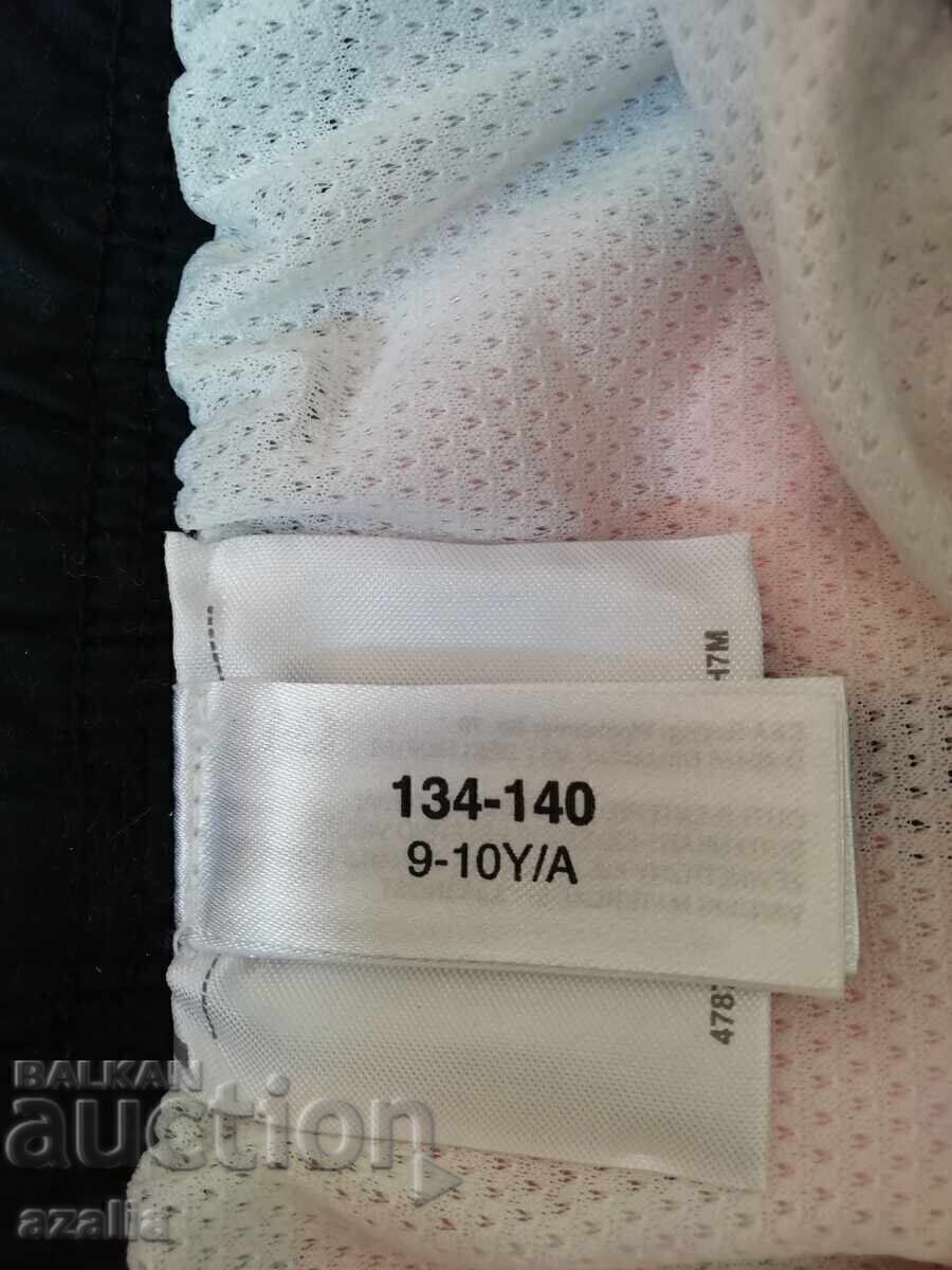 Delivery of Summer shorts for girls, height 134-140, 9-10 years. Delivery of Summer shorts for girls, height 134-140, 9-10 years.