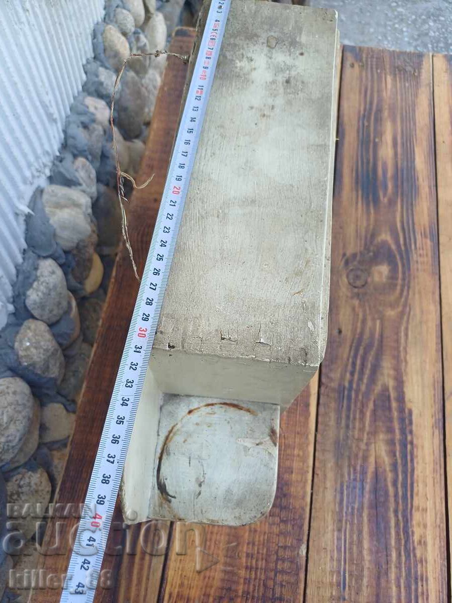 Παράδοση Παλιό Φαρμακείο, λείπουν τα γυαλιά