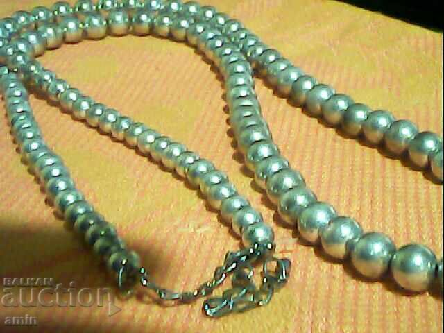 Licitație Coliere vechi, argintate, frumoase