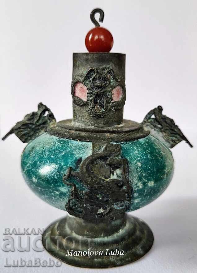 Τιbetιανό μπουκάλι για σνιφ Τιbetιανό μπουκάλι για σνιφ