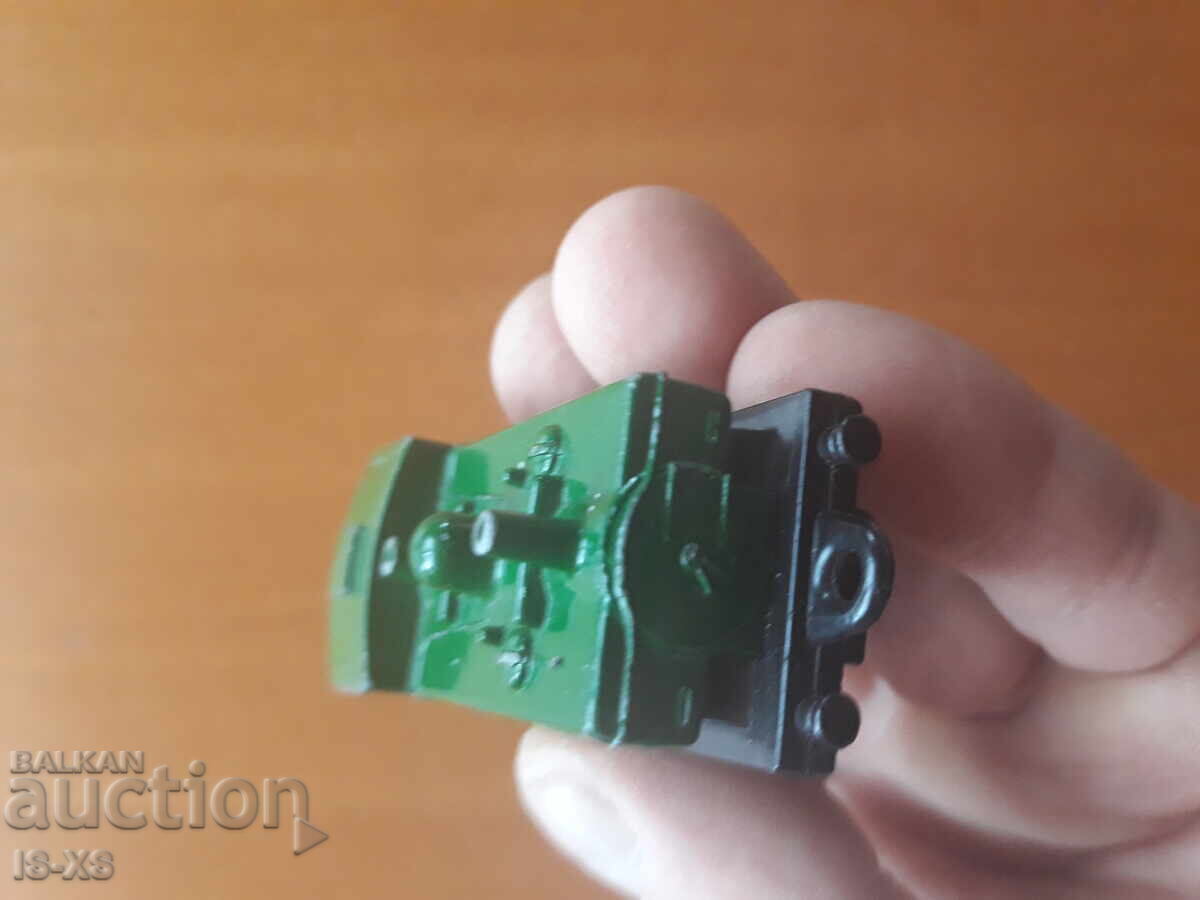 MACHBOX Locomotive - 5 MACHBOX Locomotive - 5