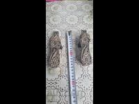 Saboti filigranati vechi ritualici