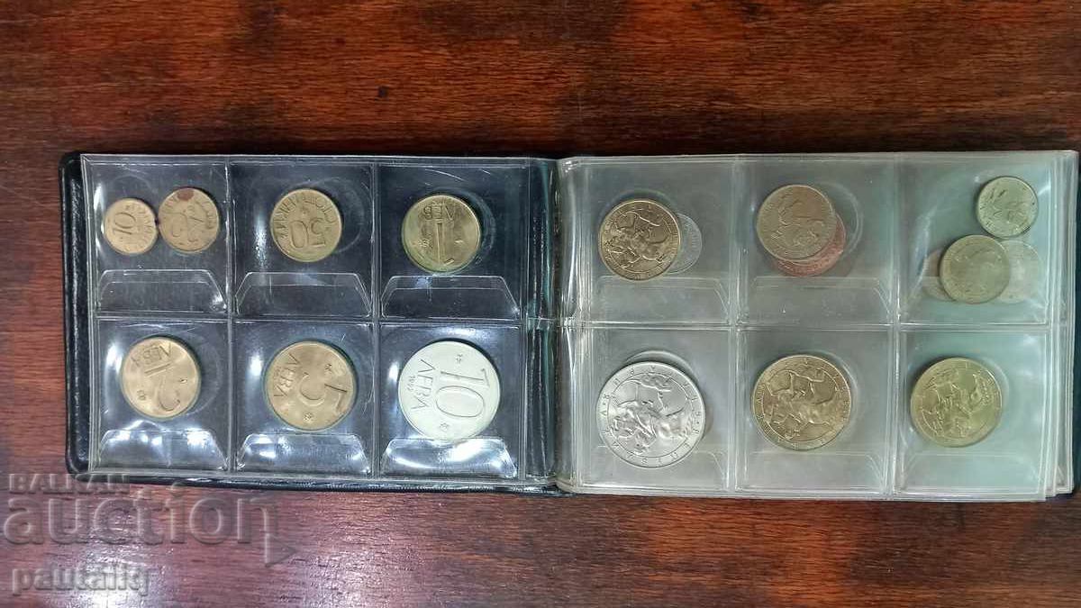 LOT COINS 1962 1974 1981 1988 1989 1990 1992 Y - 6