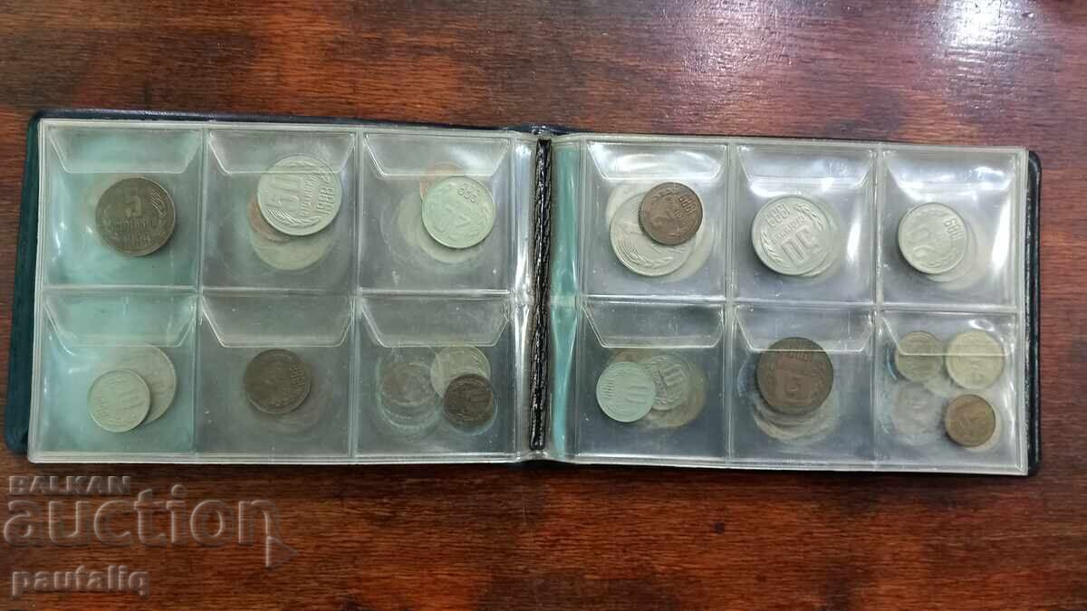 LOT COINS 1962 1974 1981 1988 1989 1990 1992 Y