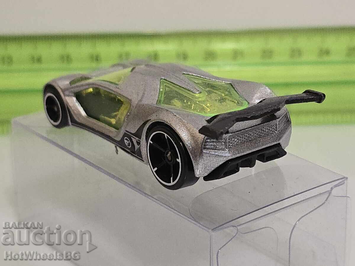 Παράδοση Καυτές ρόδες Παράδοση Καυτές ρόδες