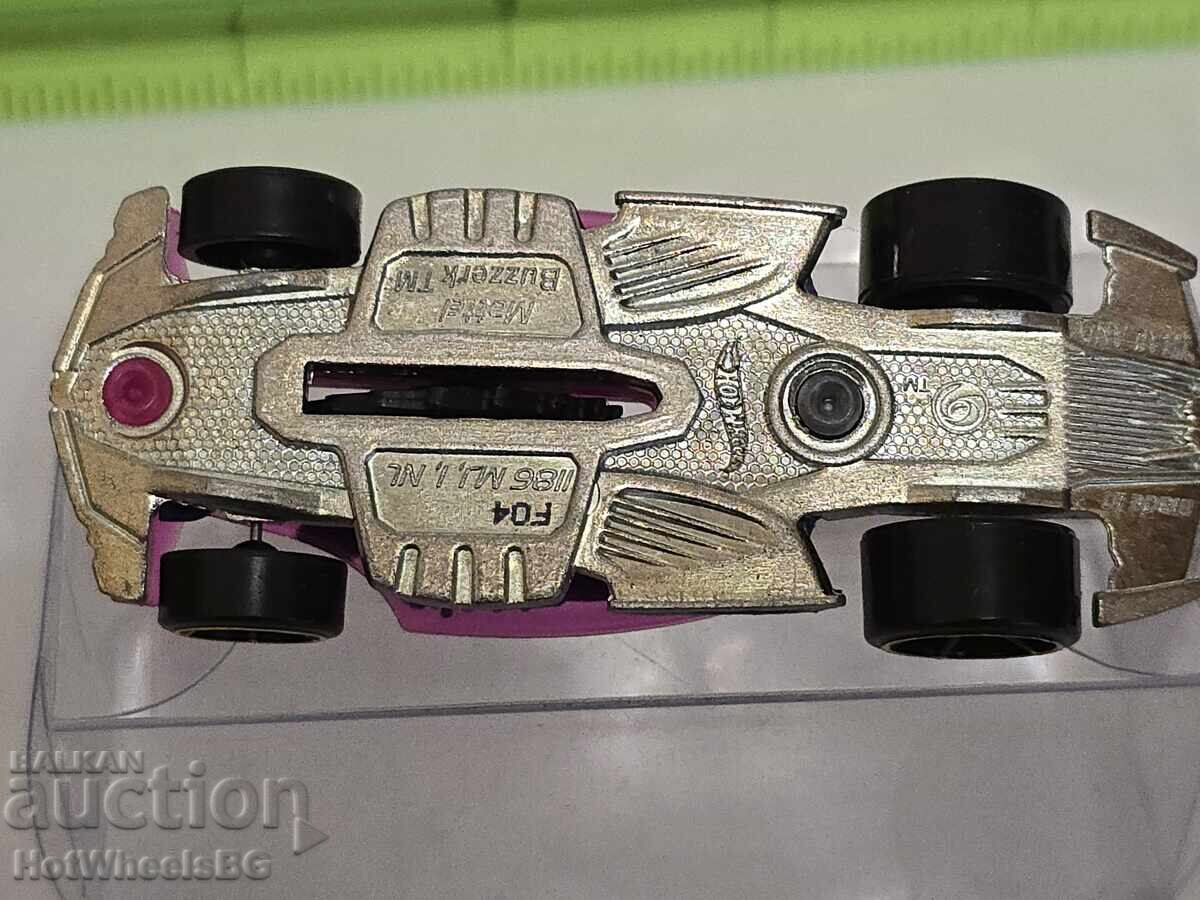 Hot Wheels - 6 Hot Wheels - 6