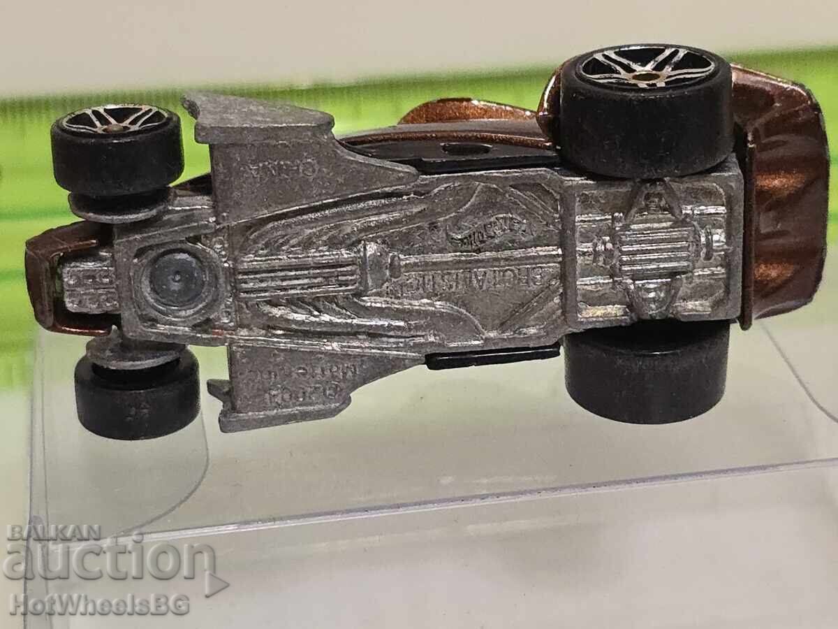 Καυτές ρόδες - 6