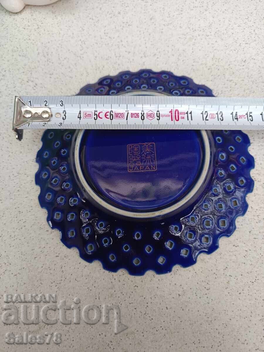 Чиния Япония с цена € 10.00 | 19.56 лв. Чиния Япония с цена € 10.00 | 19.56 лв.