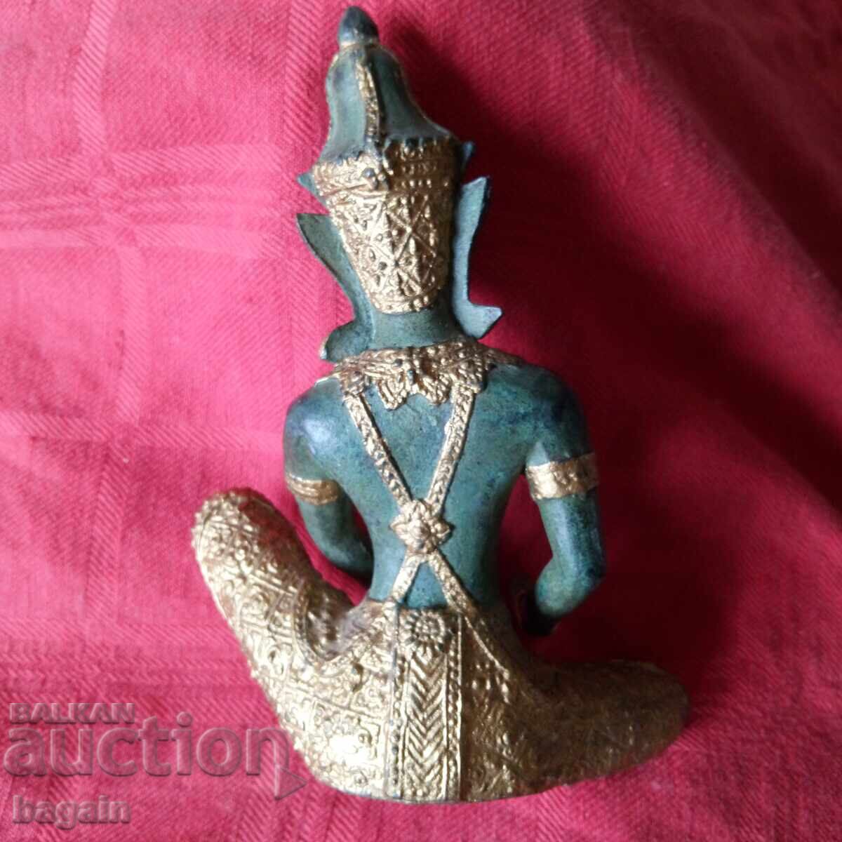 Auction Bronze statue with gold plating Auction Bronze statue with gold plating