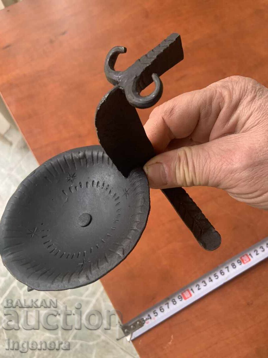 ФИГУРА ОТ КОВАН МЕТАЛ БИВОЛ ПЕПЕЛНИК СВЕЩНИК СТАТУЕТКА с цена 21.00 лв. | € 10.74 ФИГУРА ОТ КОВАН МЕТАЛ БИВОЛ ПЕПЕЛНИК СВЕЩНИК СТАТУЕТКА с цена 21.00 лв. | € 10.74