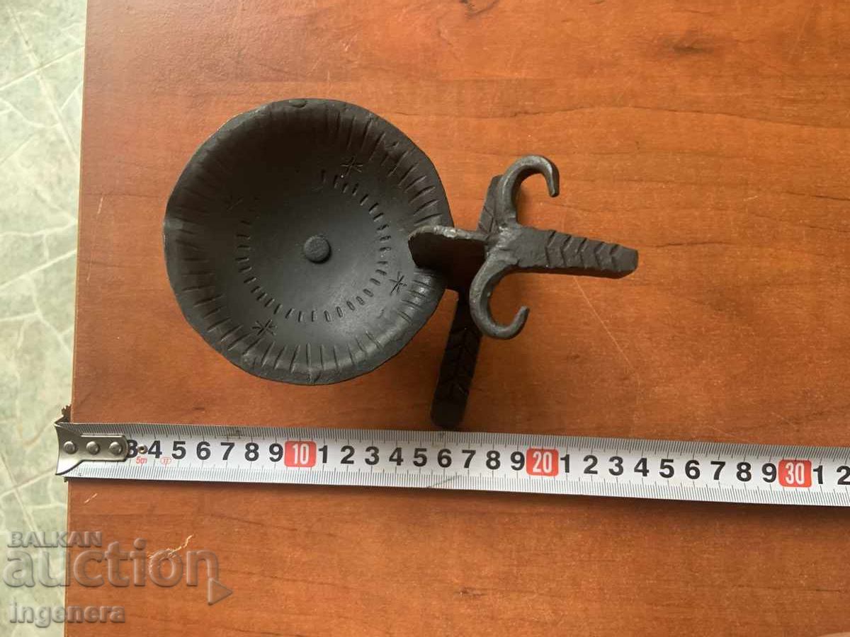 Аукцион ФИГУРА ОТ КОВАН МЕТАЛ БИВОЛ ПЕПЕЛНИК СВЕЩНИК СТАТУЕТКА Аукцион ФИГУРА ОТ КОВАН МЕТАЛ БИВОЛ ПЕПЕЛНИК СВЕЩНИК СТАТУЕТКА