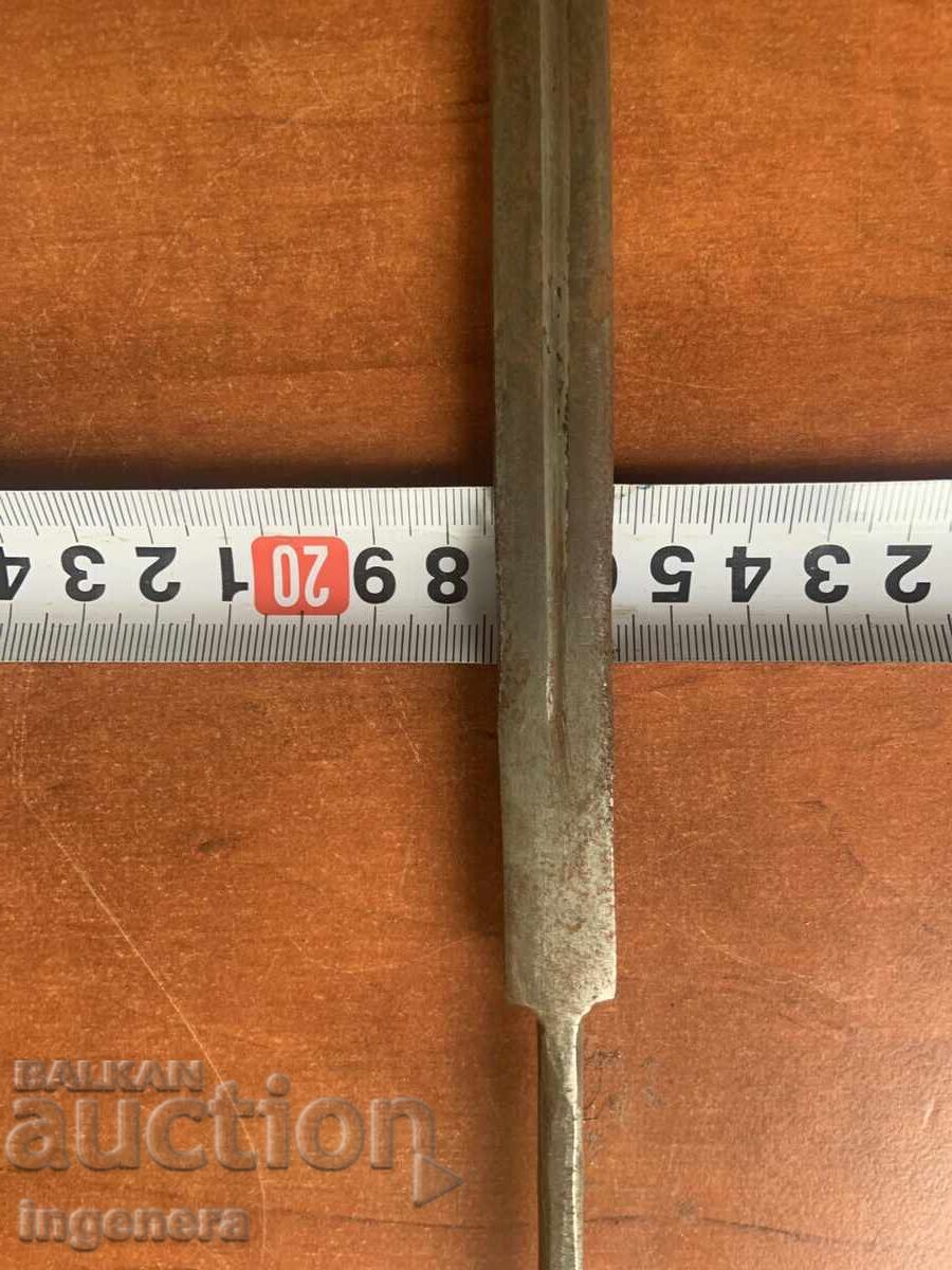 Αιχμηρό Μαχαίρι Κορδέλα με τιμή 44.00 BGN | € 22.50