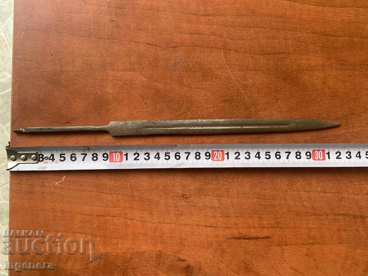 Αιχμηρό Μαχαίρι Κορδέλα