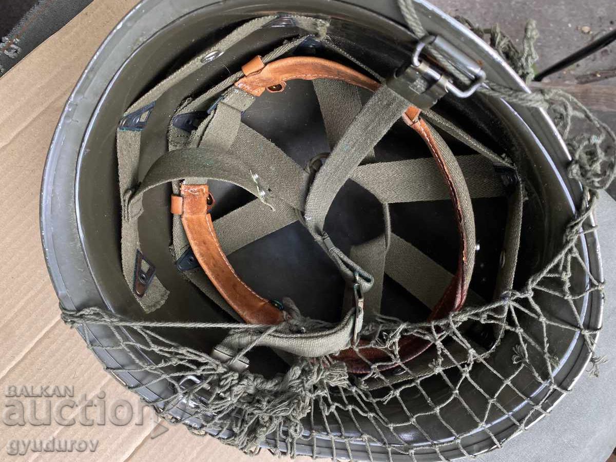 Каска с цена 55.00 лв. | € 28.12 Каска с цена 55.00 лв. | € 28.12