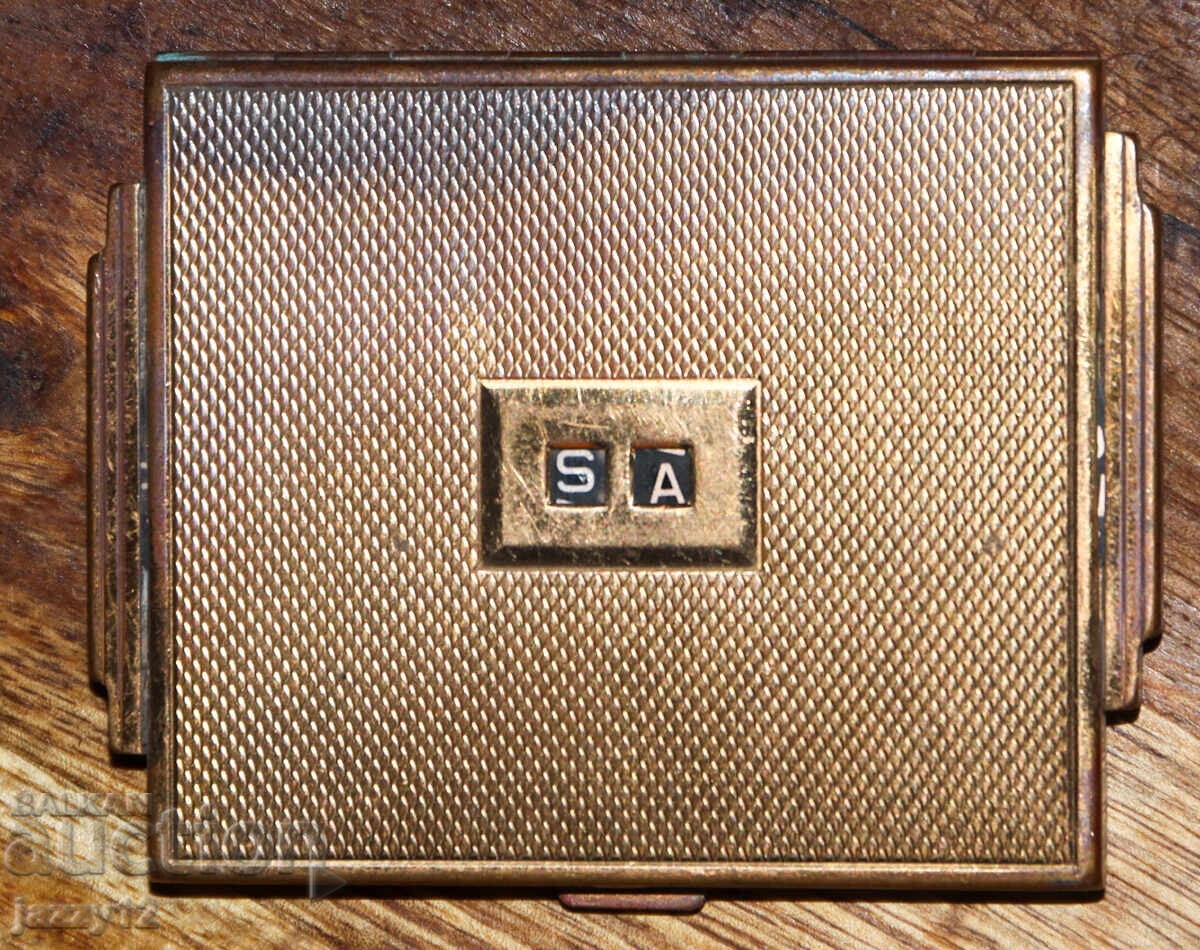 Cutie veche de pudră din bronz cu oglindă