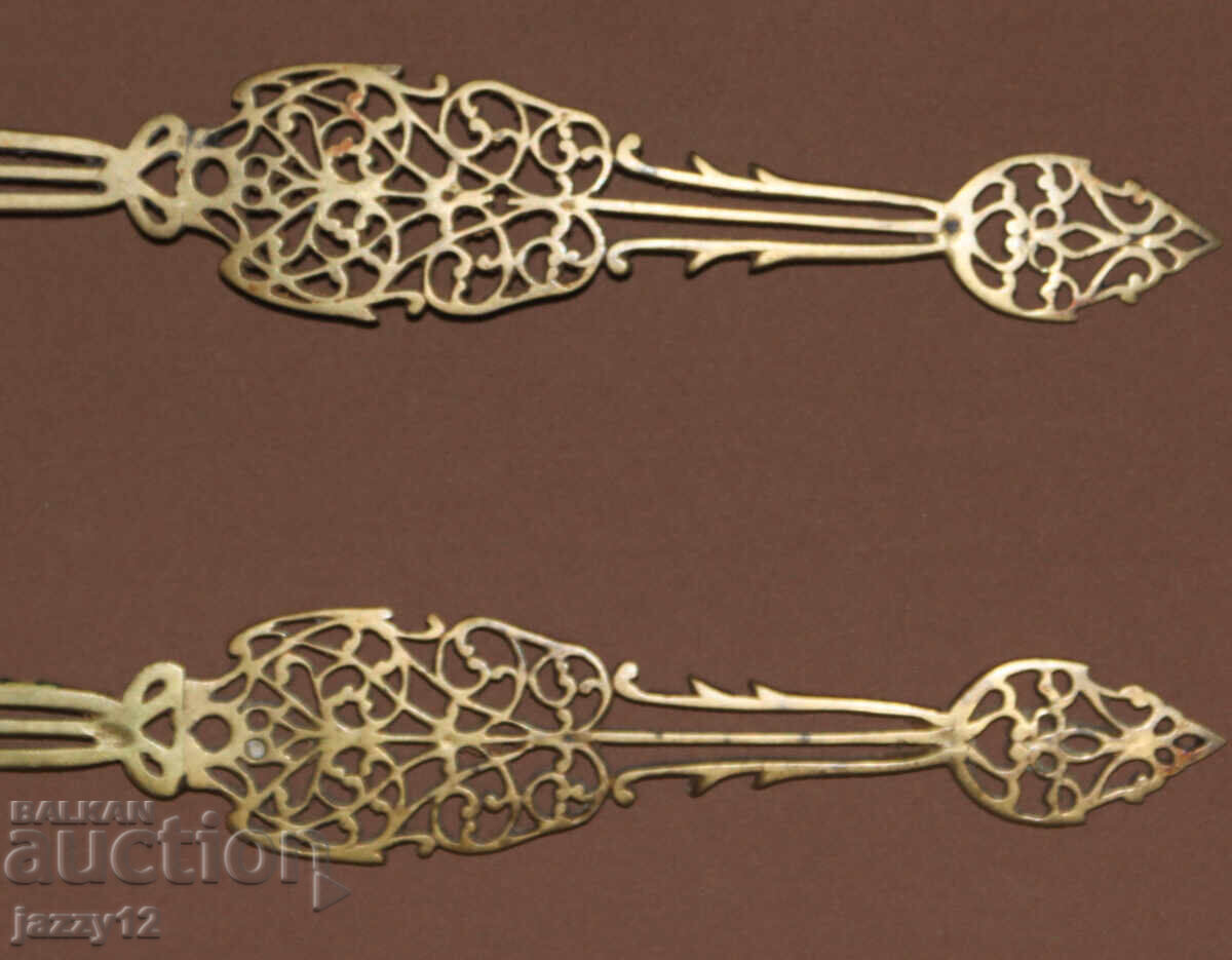 Delivery of Old brass serving utensils