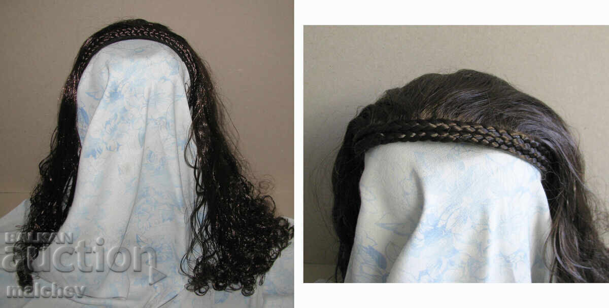 Perucă din păr sintetic 60 cm, pe diademă cu preț 4.00 BGN | € 2.05 Perucă din păr sintetic 60 cm, pe diademă cu preț 4.00 BGN | € 2.05