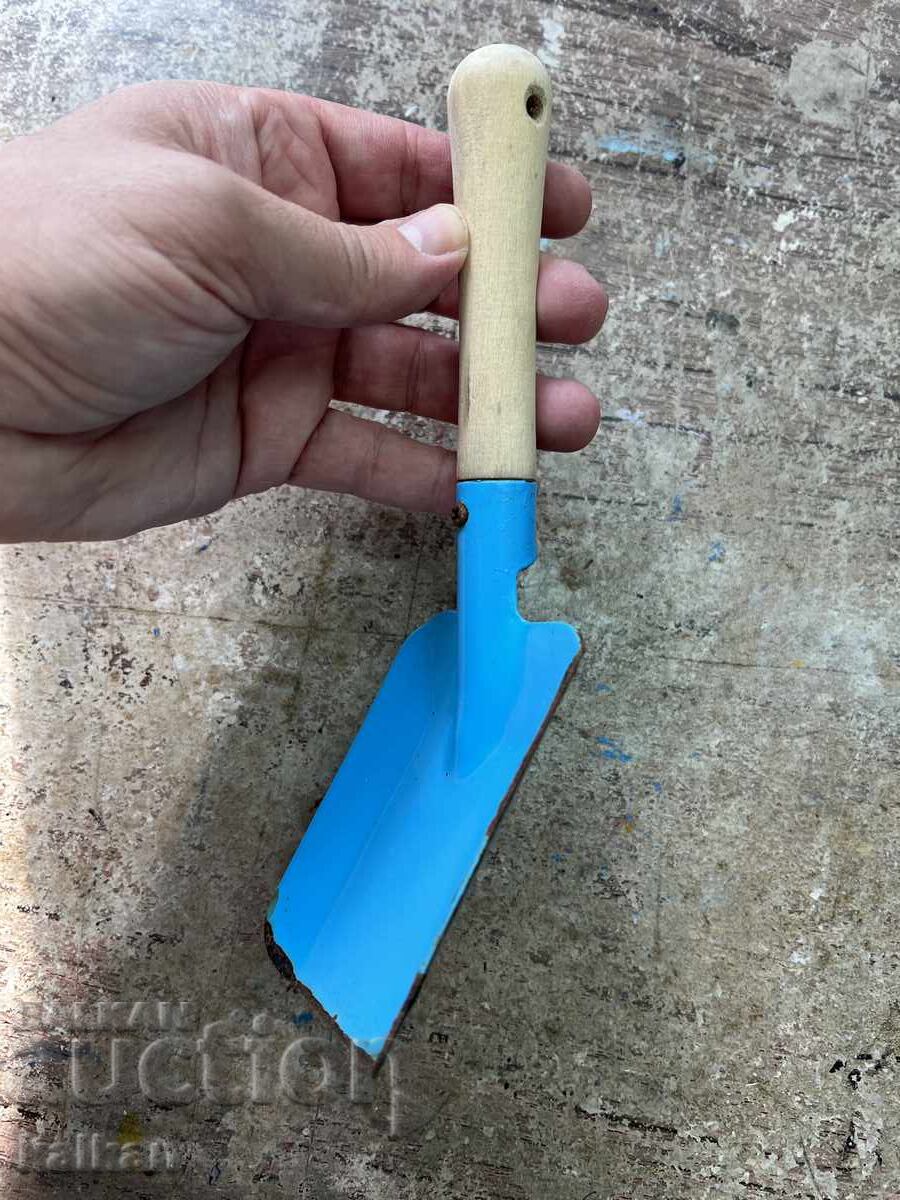 Διακοσμητική σπάτουλα με τιμή 10.00 BGN | € 5.11