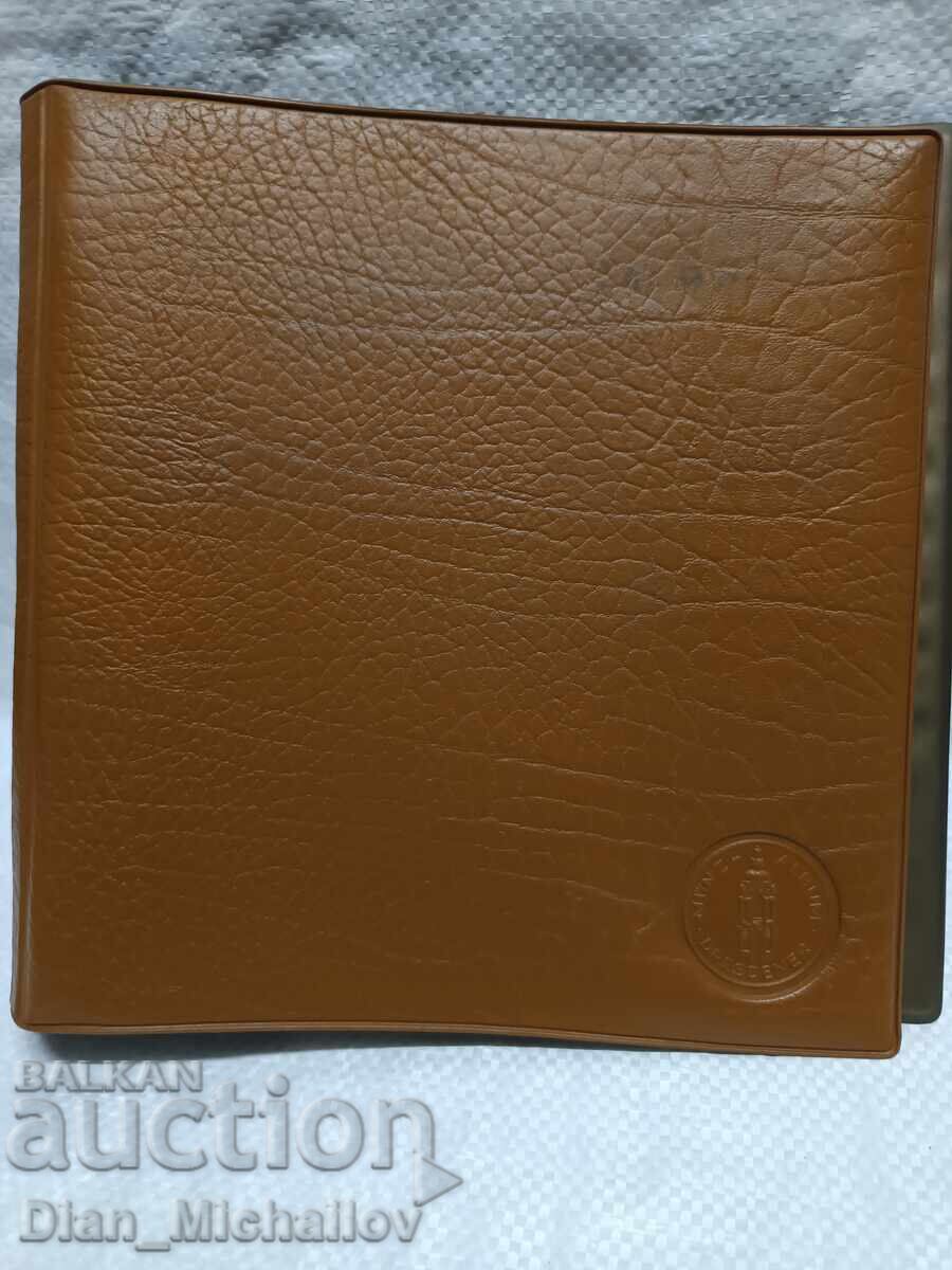 Παλιό Δερμάτινο Άλμπουμ από τη Δρέσδη, Ανατολική Γερμανία