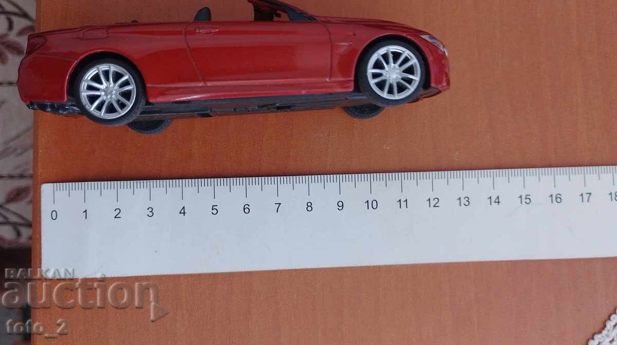 Cărucior metalic BMW M4 CABRIO cu preț 15.00 BGN | € 7.67 Cărucior metalic BMW M4 CABRIO cu preț 15.00 BGN | € 7.67