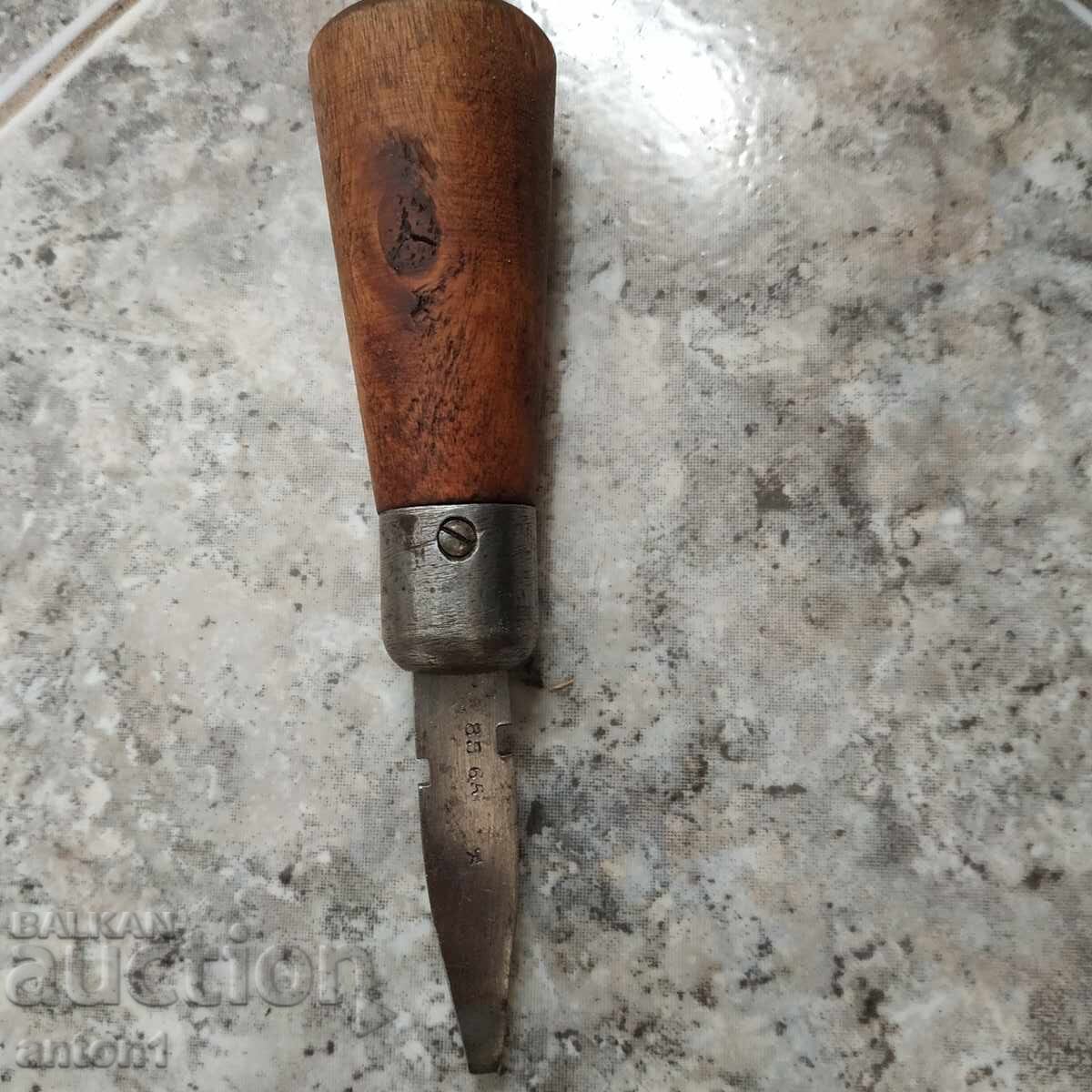 Crank screwdriver or Berdan screwdriver with price 45.00 BGN | € 23.01 Crank screwdriver or Berdan screwdriver with price 45.00 BGN | € 23.01