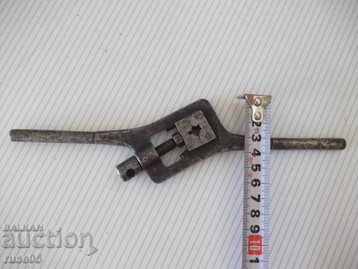 Върток с плашка с цена 10.00 лв. | € 5.11