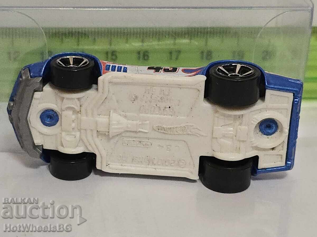 Hot Wheels - 6 Hot Wheels - 6