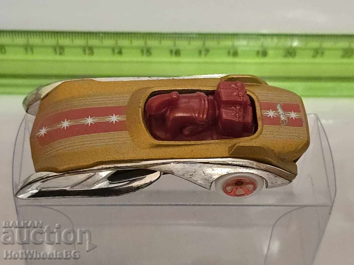 Hot Wheels - - 5 Hot Wheels - - 5