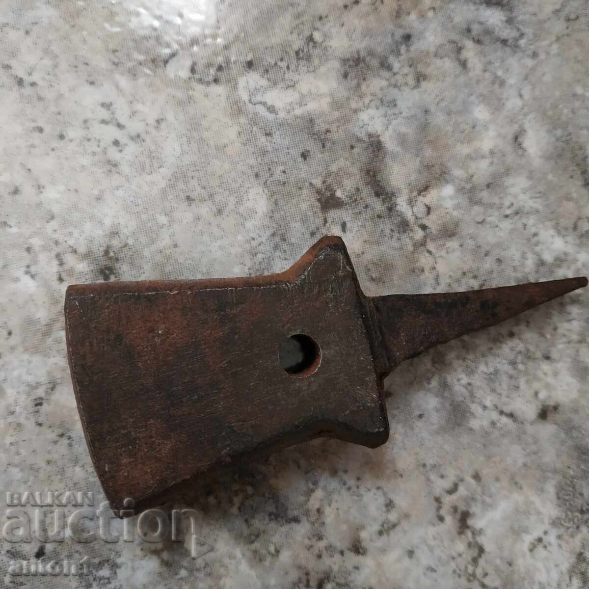 Auction  Anvil
