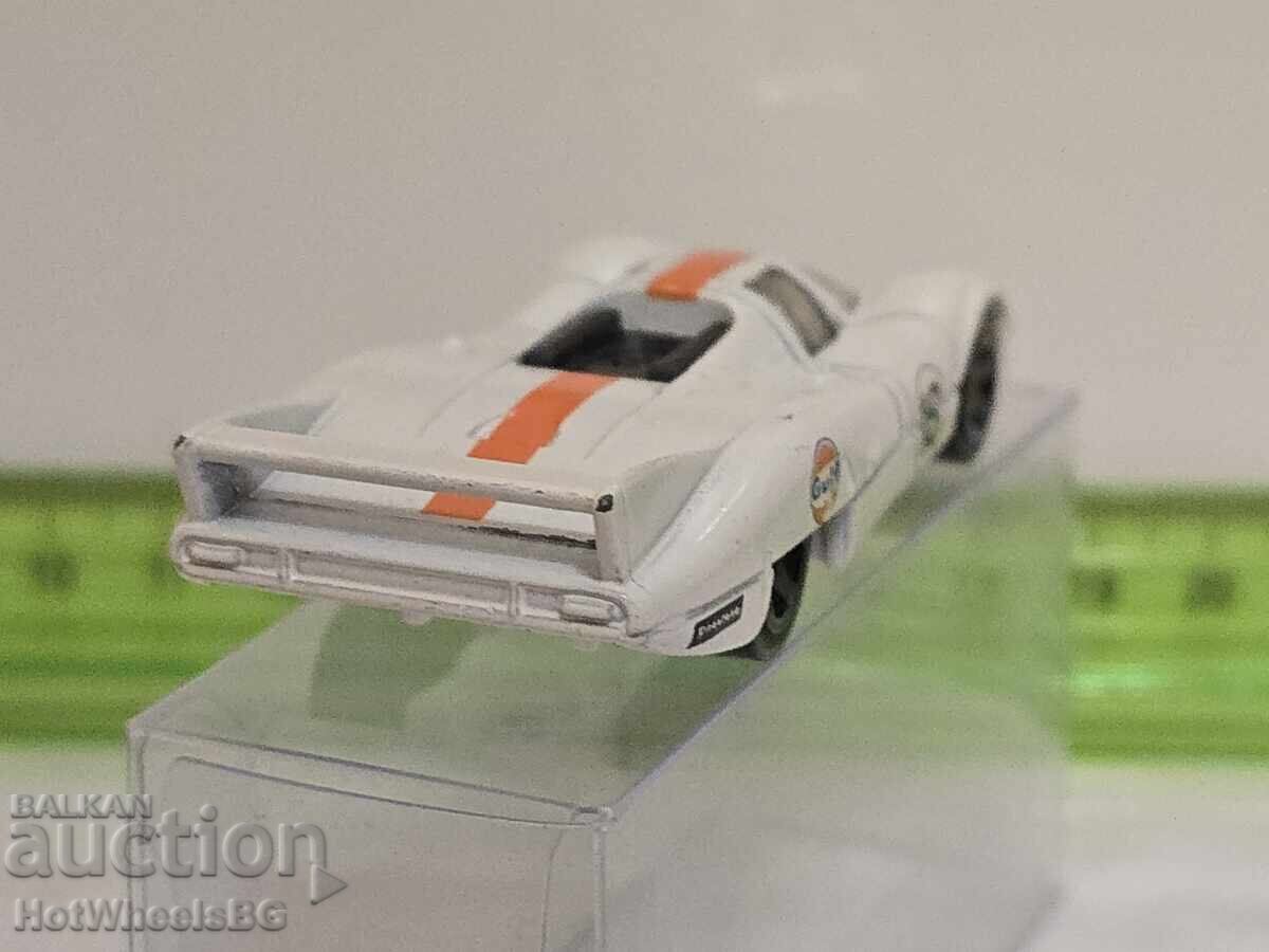 Доставка на Hot Wheels-