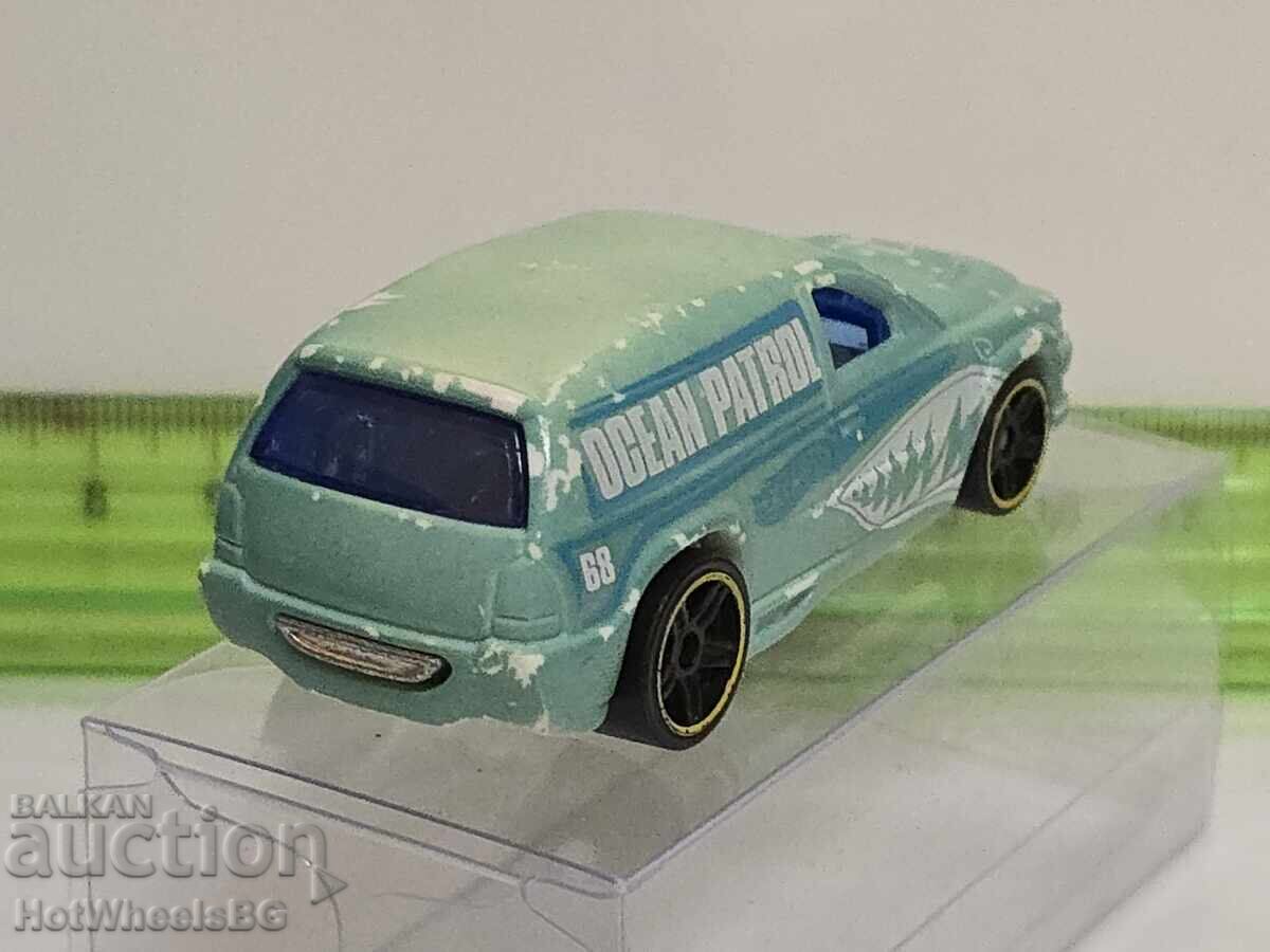 Delivery of Hot Wheels