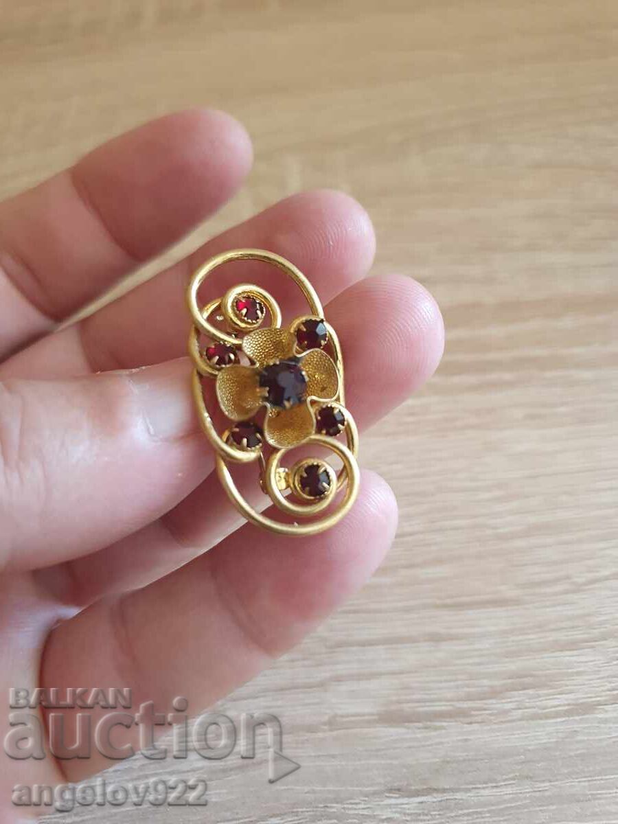 Vintage brooch with natural stones!!! with price 11.00 BGN | € 5.62 Vintage brooch with natural stones!!! with price 11.00 BGN | € 5.62