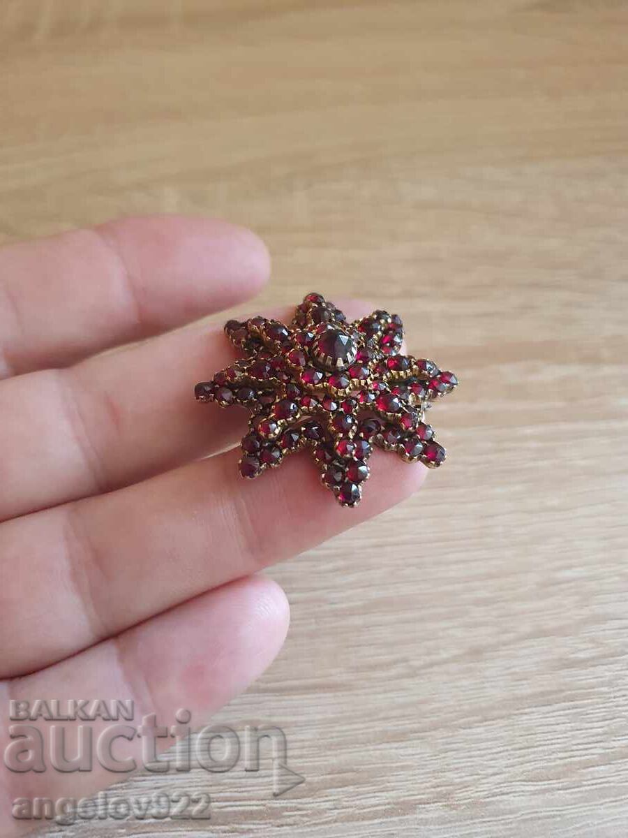 Auction Vintage brooch with natural stones!!! Auction Vintage brooch with natural stones!!!