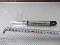 Fruit and Vegetable Peeler