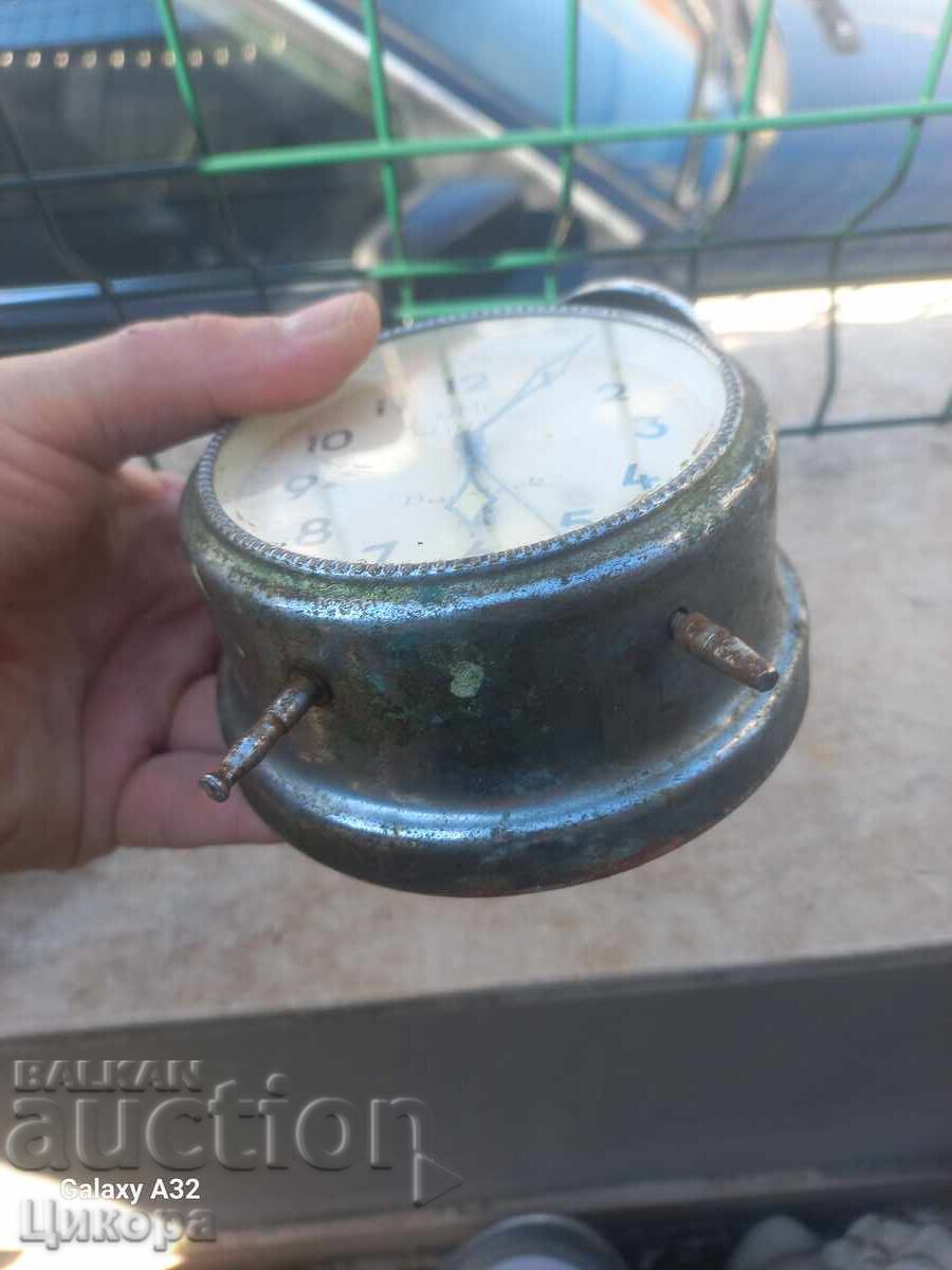 ROYAL GERMAN CLOCK ALARM UMF RUHLA - 7