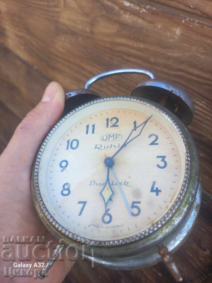 ROYAL GERMAN CLOCK ALARM UMF RUHLA