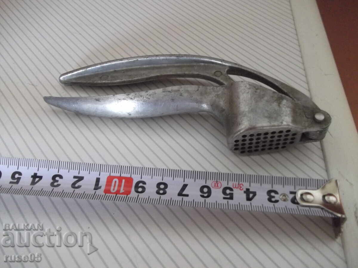 Italian Garlic Press - 6