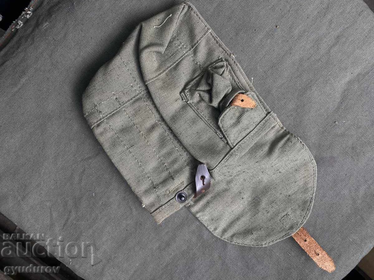 Delivery of A slap in the face Delivery of A slap in the face