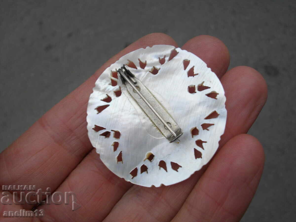 BROȘĂ VECHE CU MĂRGELE DE SIDEF - 7 BROȘĂ VECHE CU MĂRGELE DE SIDEF - 7