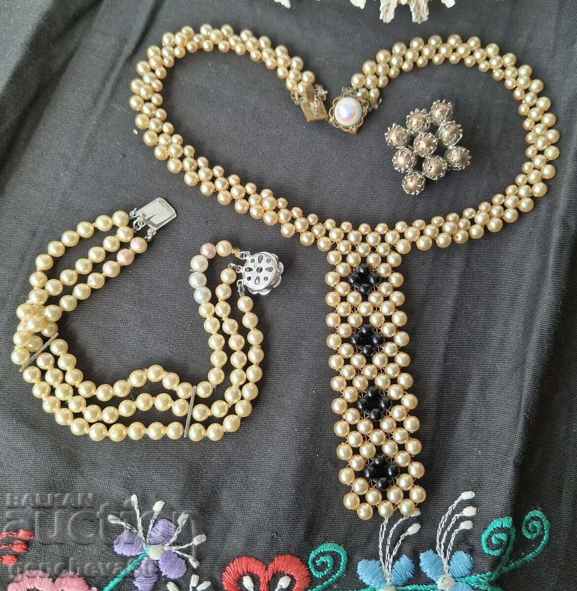 Delivery of Old pearl necklace and bracelet Delivery of Old pearl necklace and bracelet