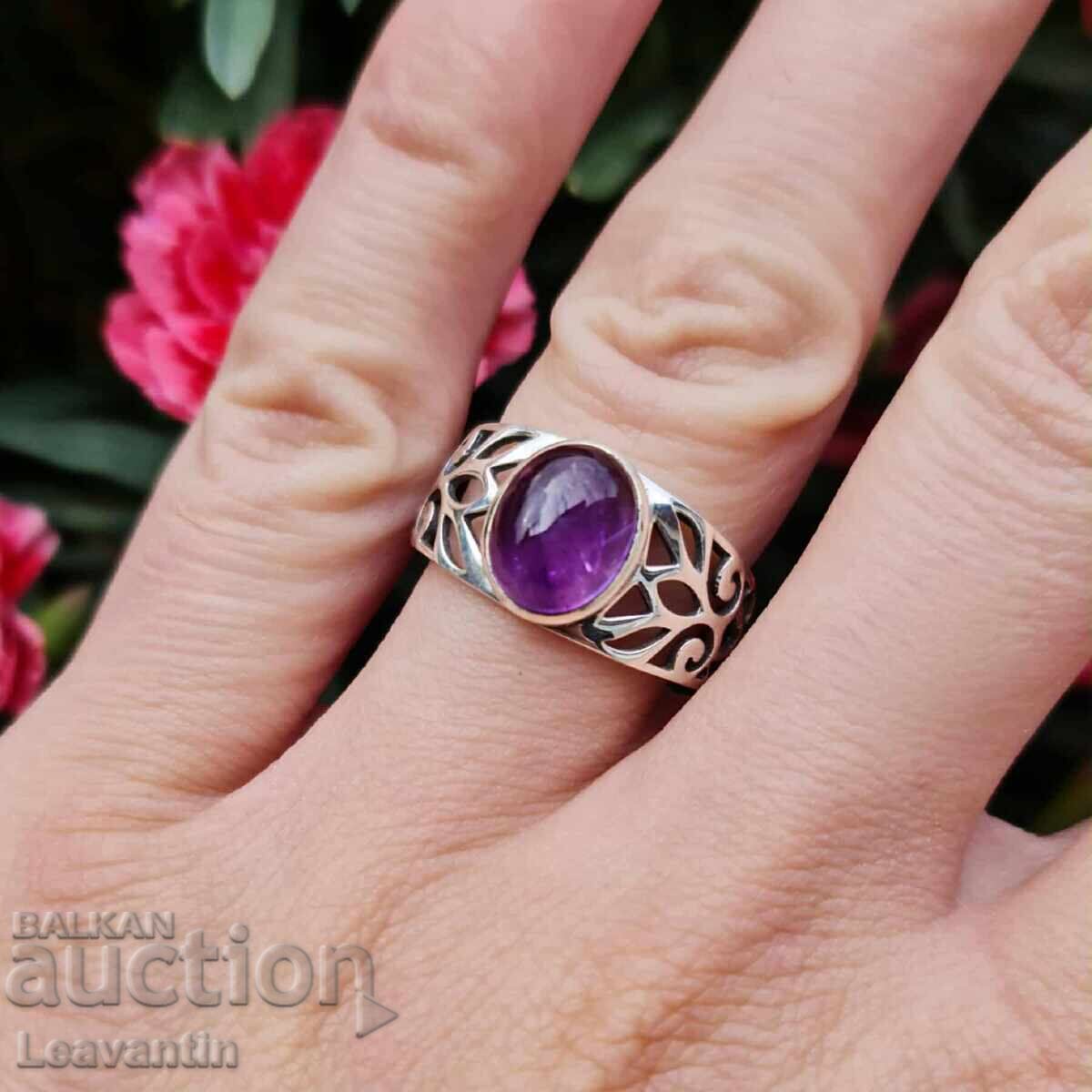 Сребърен пръстен с Аметист с цена 68.00 лв. | € 34.77
