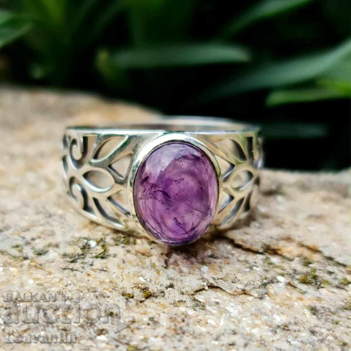 Доставка на Сребърен пръстен с Аметист