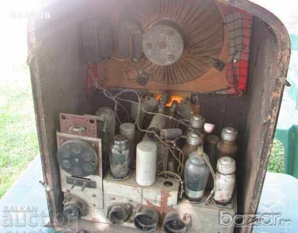 ΜΟΝΑΔΙΚΟ ΕΚΘΕΜΑ ΡΑΔΙΟ Philips Iberica S.A.E. ΜΟΝΤΕΛΟ 534U - 5