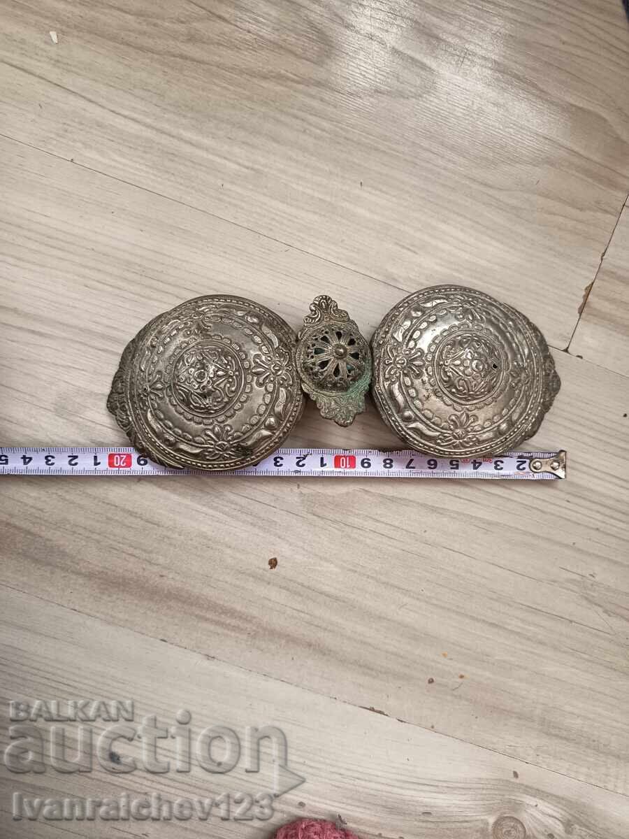 Pahfturi Karlovski cu preț 700.00 BGN | € 357.90