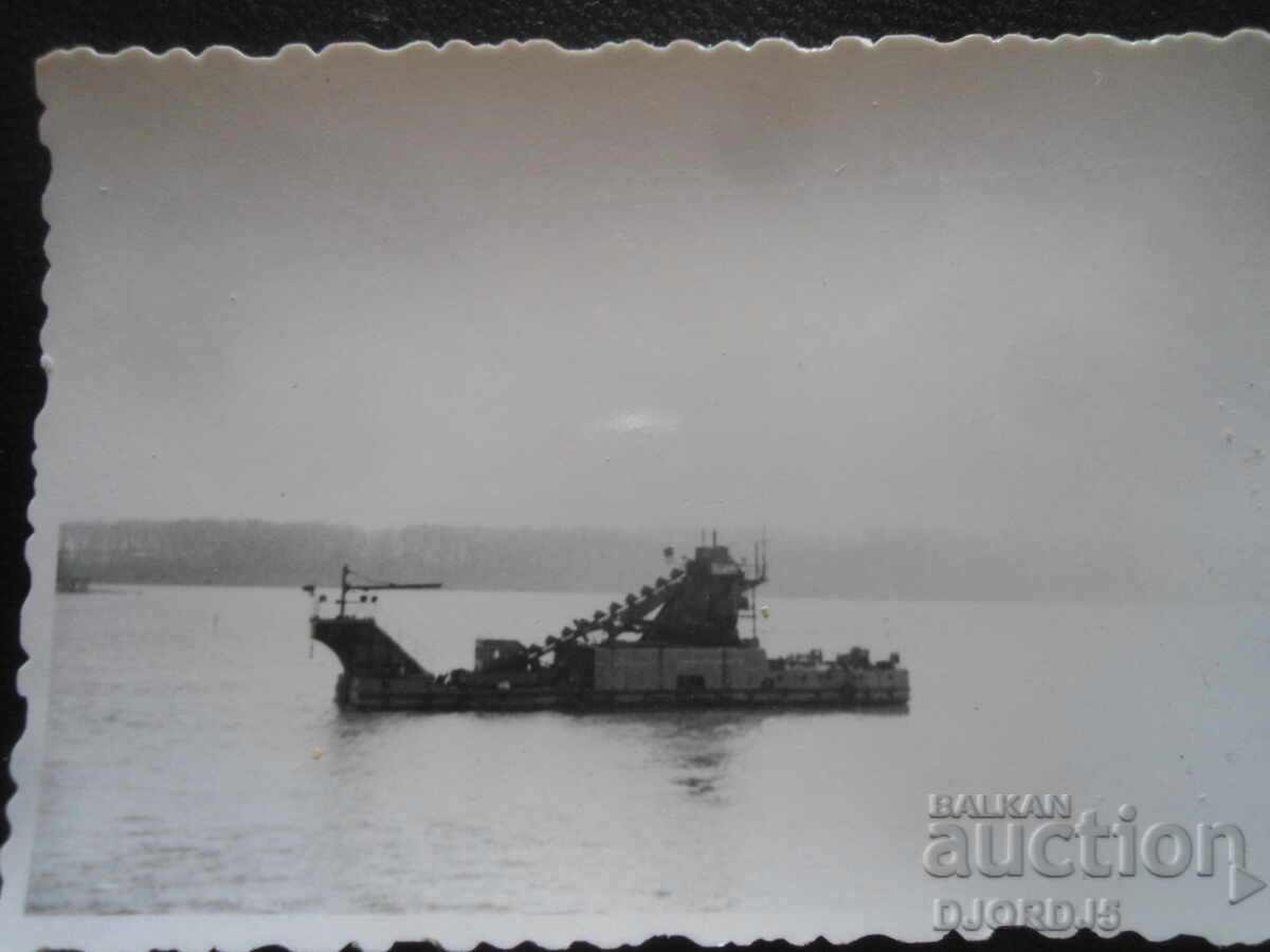 old photo with price 1.00 BGN | € 0.51 old photo with price 1.00 BGN | € 0.51