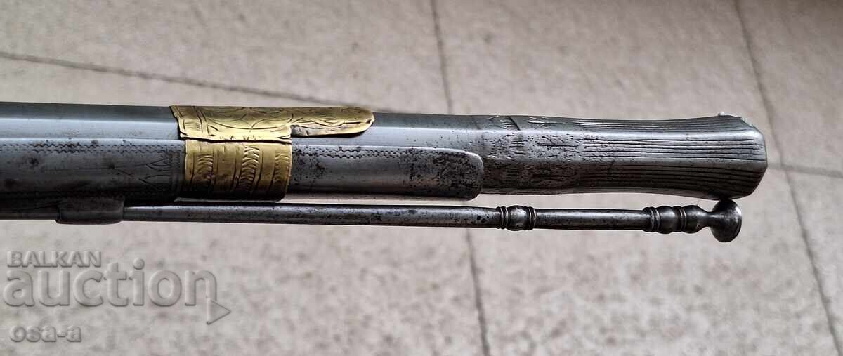 Homemade gun, glass bottle, toy pistol - 7