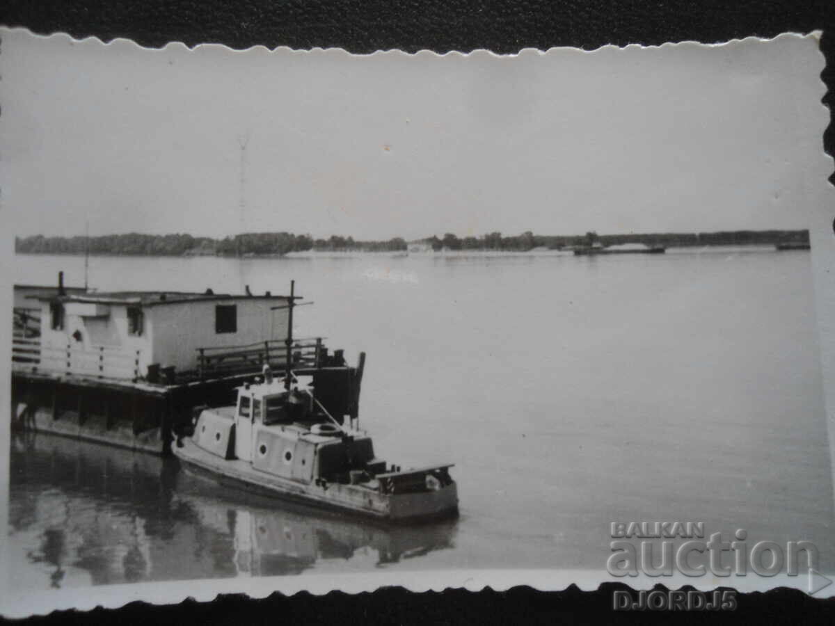 old photo with price 1.00 BGN | € 0.51 old photo with price 1.00 BGN | € 0.51