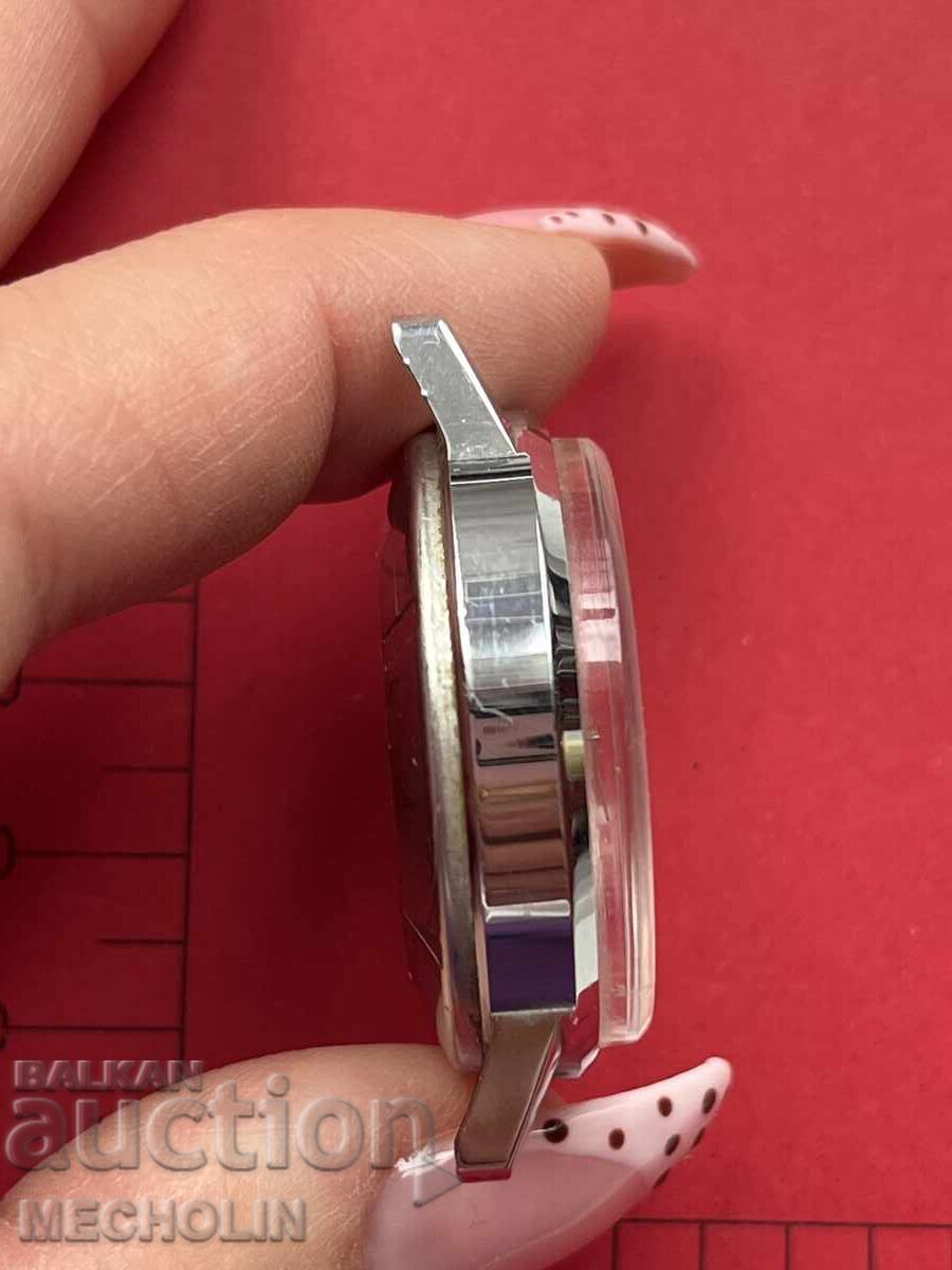 WATCH German movement RUHLA GDR - 5 WATCH German movement RUHLA GDR - 5