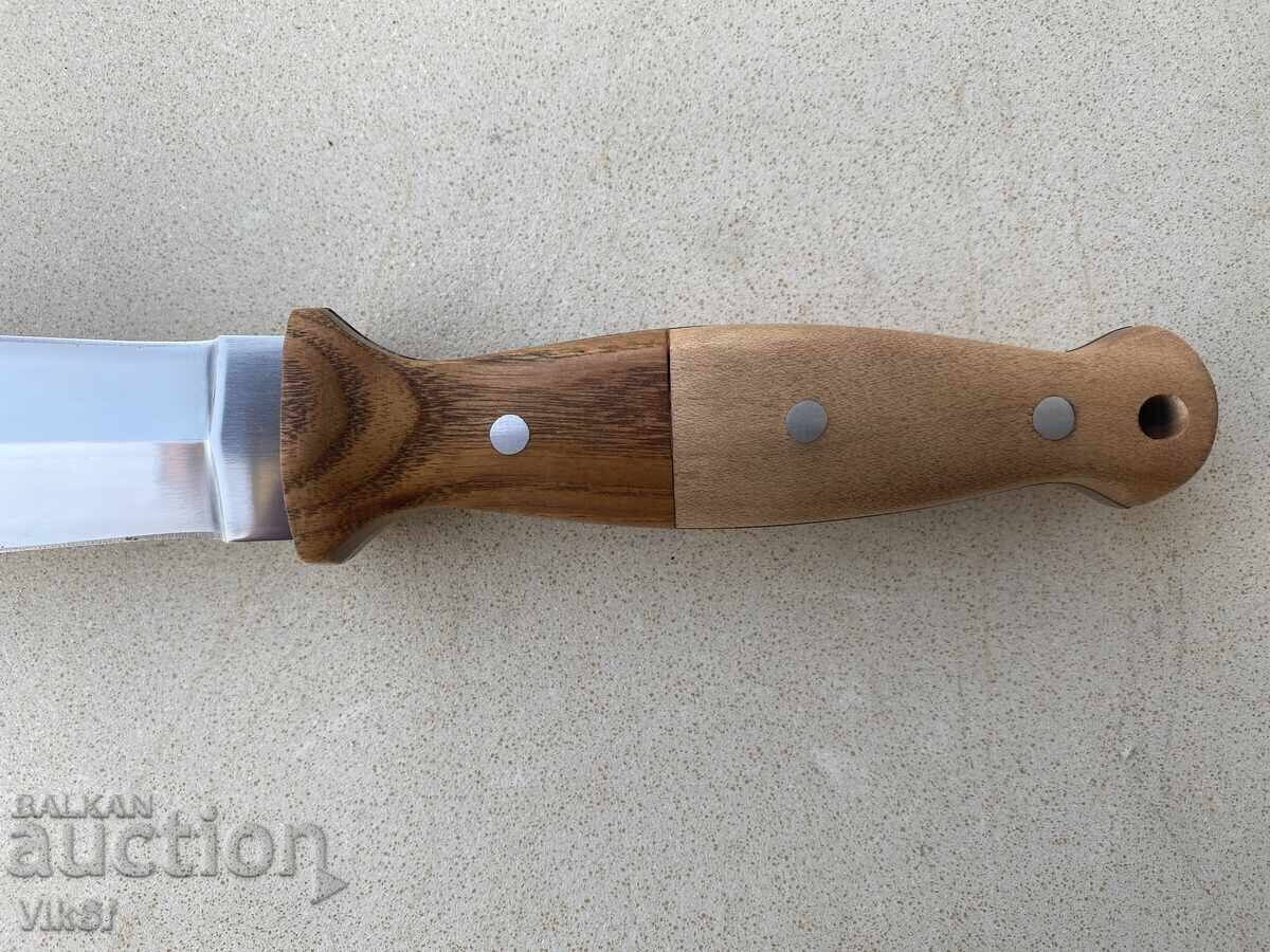 Livrarea Kamă /Cuțit cu două tăișuri/ 135x238