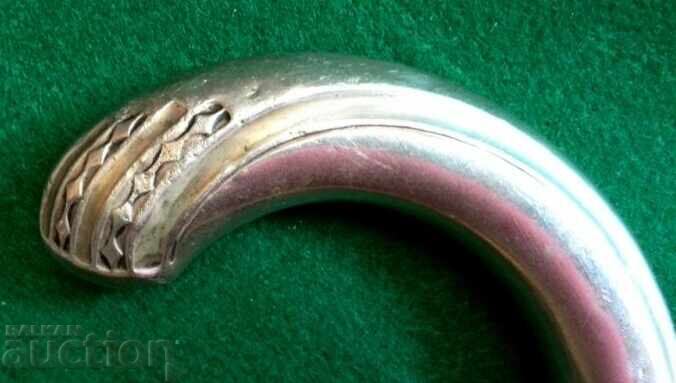 Παλιό μπαστούνι από ξύλο, ασημένια επένδυση, ασήμι/αλπακά, αρχές του 20ου αιώνα. με τιμή 75.00 BGN | € 38.35